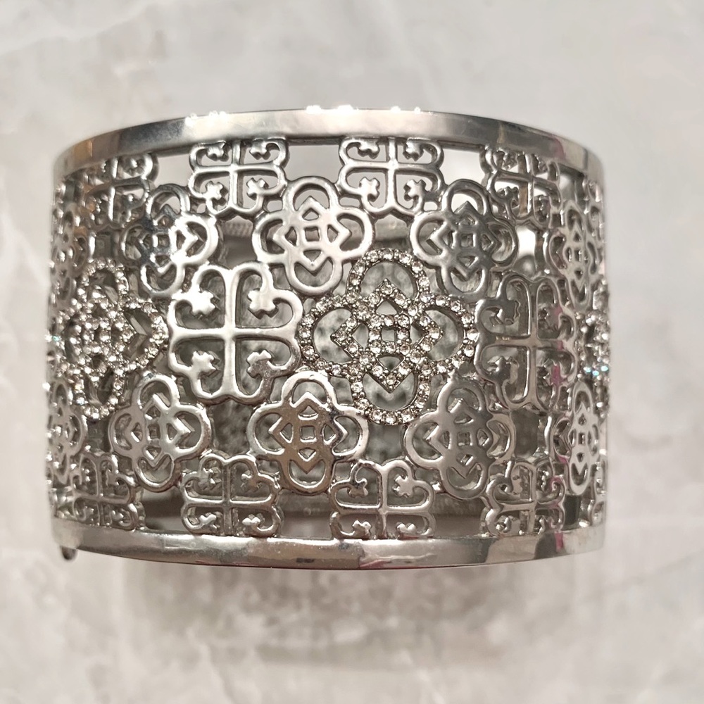 2X “HOST PICK” Valeska Silver Tone Cuff Bracelet
